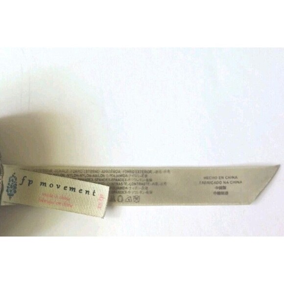 Free People FP Movement Sports Bra Size XS Gray Mesh Racerback Medium Support - Picture 3 of 5